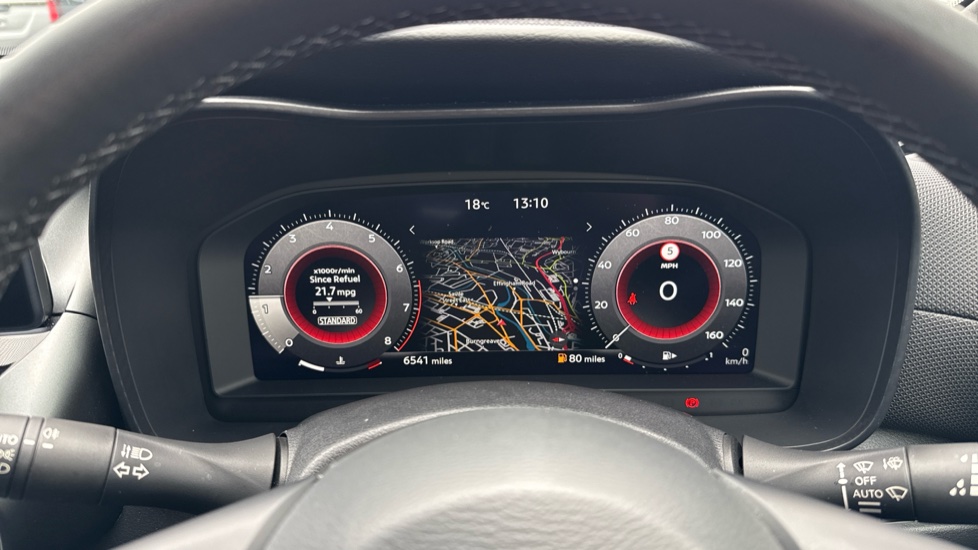 Nissan Juke 1.0 DiG-T N-Connecta 5dr Petrol Hatchback - Image 18