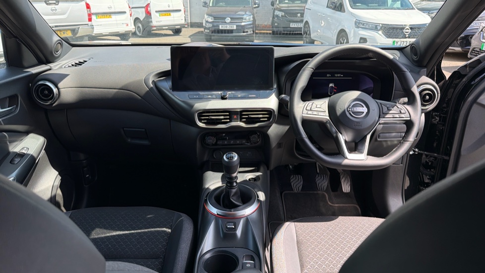 Nissan Juke 1.0 DiG-T N-Connecta 5dr Petrol Hatchback - Image 10