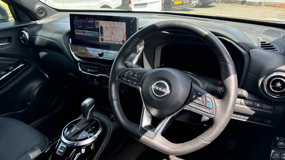 Nissan Juke 1.6 Hybrid Tekna 5dr Auto Hybrid Hatchback - Image 11