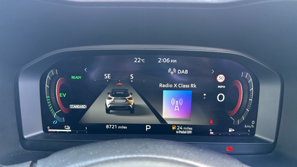 Nissan Juke 1.6 Hybrid N-Connecta 5dr Auto Hybrid Hatchback - Image 18