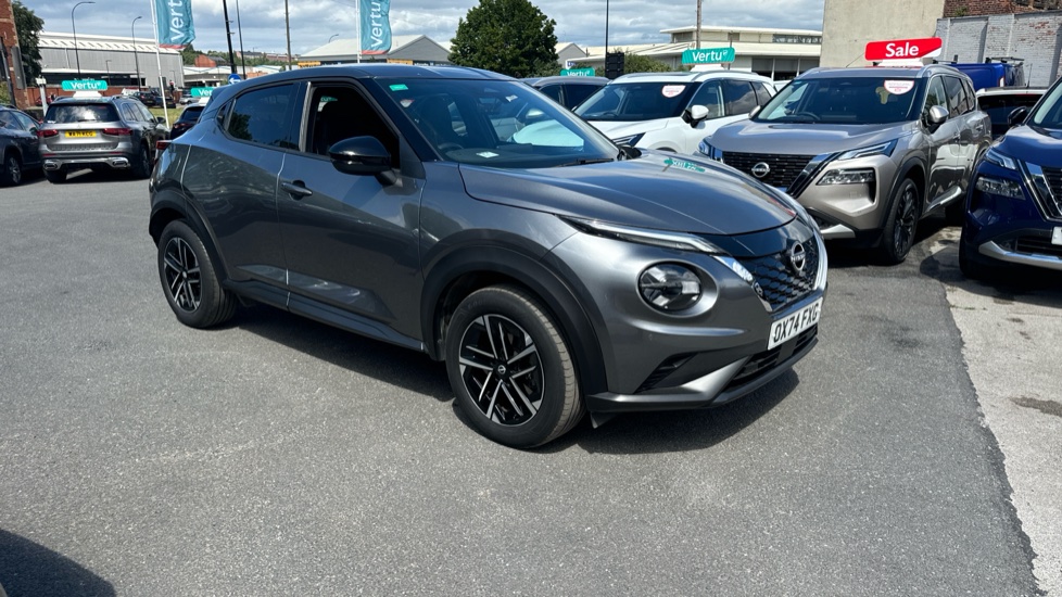 Nissan Juke 1.6 Hybrid N-Connecta 5dr Auto Hybrid Hatchback - Image 27