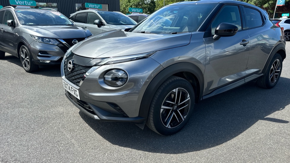 Nissan Juke 1.6 Hybrid N-Connecta 5dr Auto Hybrid Hatchback - Image 28