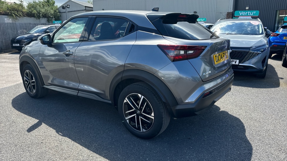 Nissan Juke 1.6 Hybrid N-Connecta 5dr Auto Hybrid Hatchback - Image 29