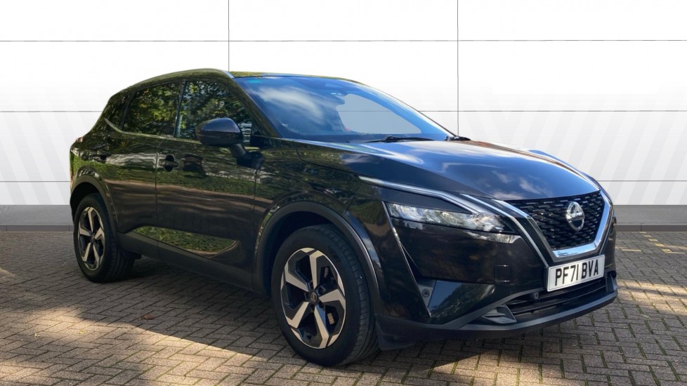 Nissan Qashqai 1.3 DiG-T MH N-Connecta 5dr Petrol Hatchback - Image 1