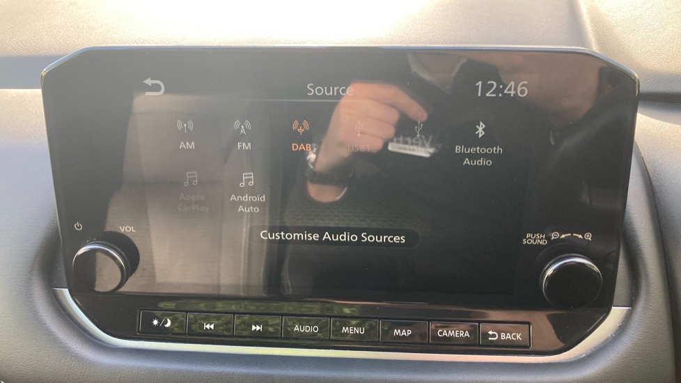 Nissan Qashqai 1.3 DiG-T MH N-Connecta 5dr Petrol Hatchback - Image 33