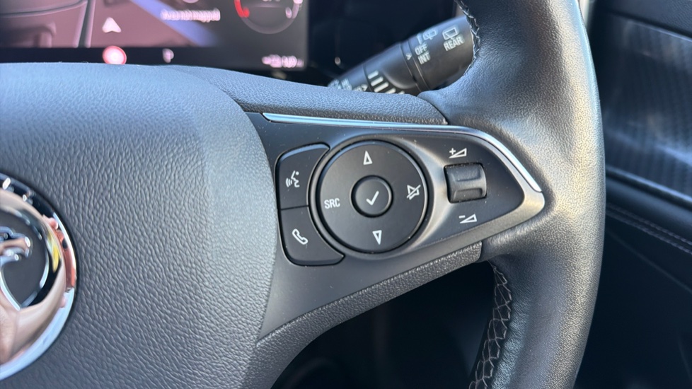 Vauxhall Mokka 100kW Ultimate 50kWh 5dr Auto Electric Hatchback - Image 27