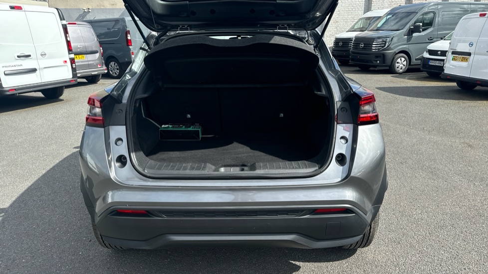 Nissan Juke 1.0 DiG-T Acenta 5dr Petrol Hatchback - Image 4