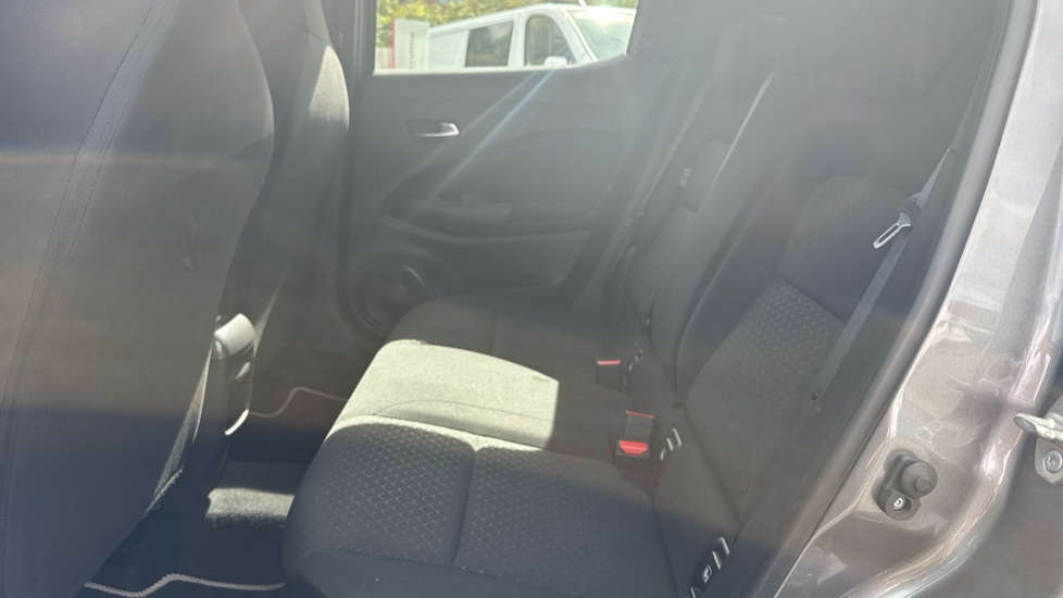 Nissan Juke 1.0 DiG-T Acenta 5dr Petrol Hatchback - Image 16