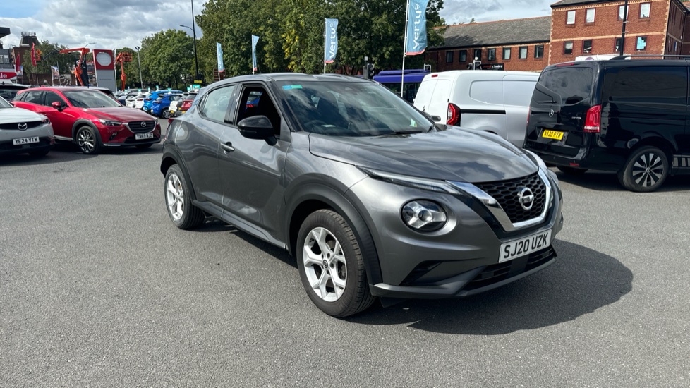 Nissan Juke 1.0 DiG-T Acenta 5dr Petrol Hatchback - Image 26