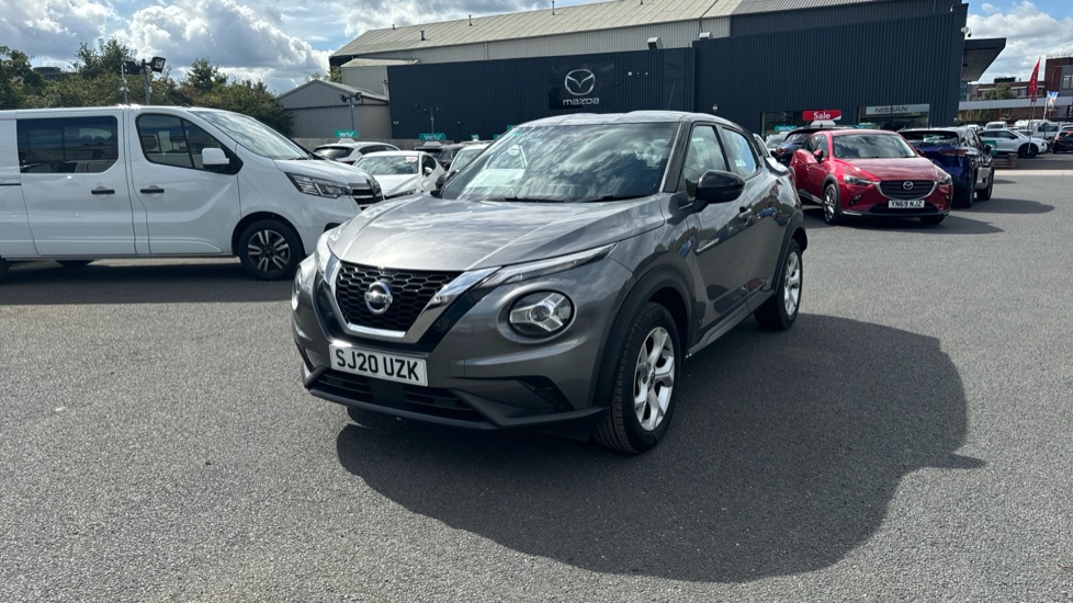 Nissan Juke 1.0 DiG-T Acenta 5dr Petrol Hatchback - Image 27