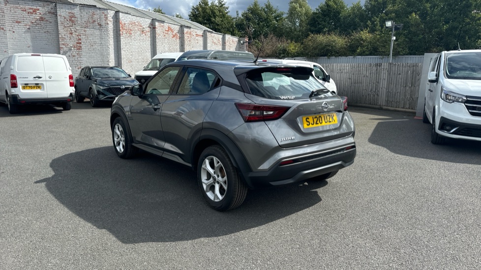 Nissan Juke 1.0 DiG-T Acenta 5dr Petrol Hatchback - Image 28