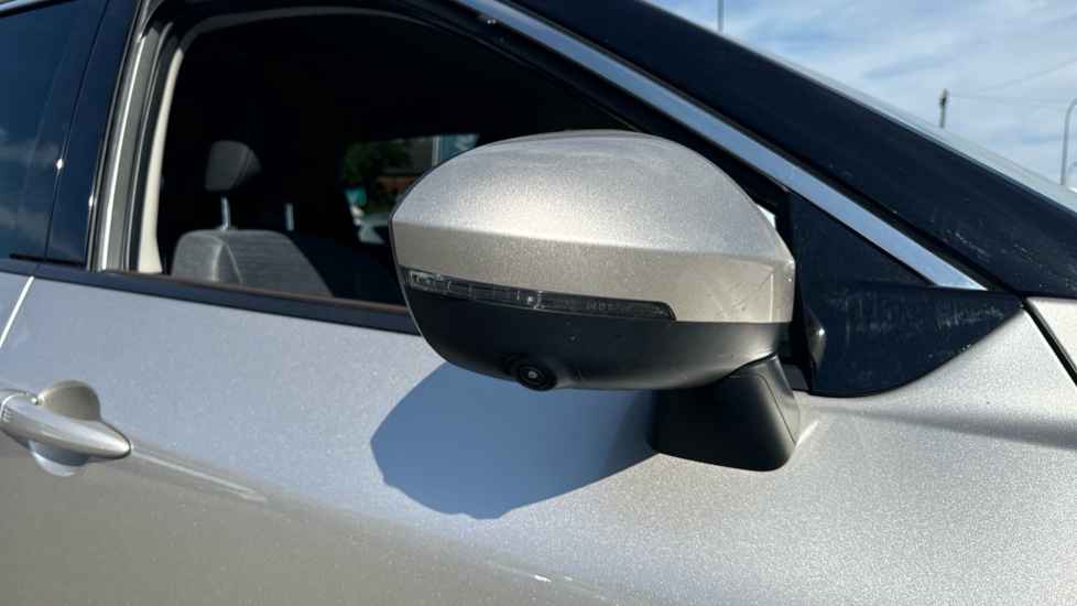 Nissan X-Trail 1.5 E-Power E-4orce 213 N-Connecta 5dr Auto Hybrid Station Wagon - Image 22