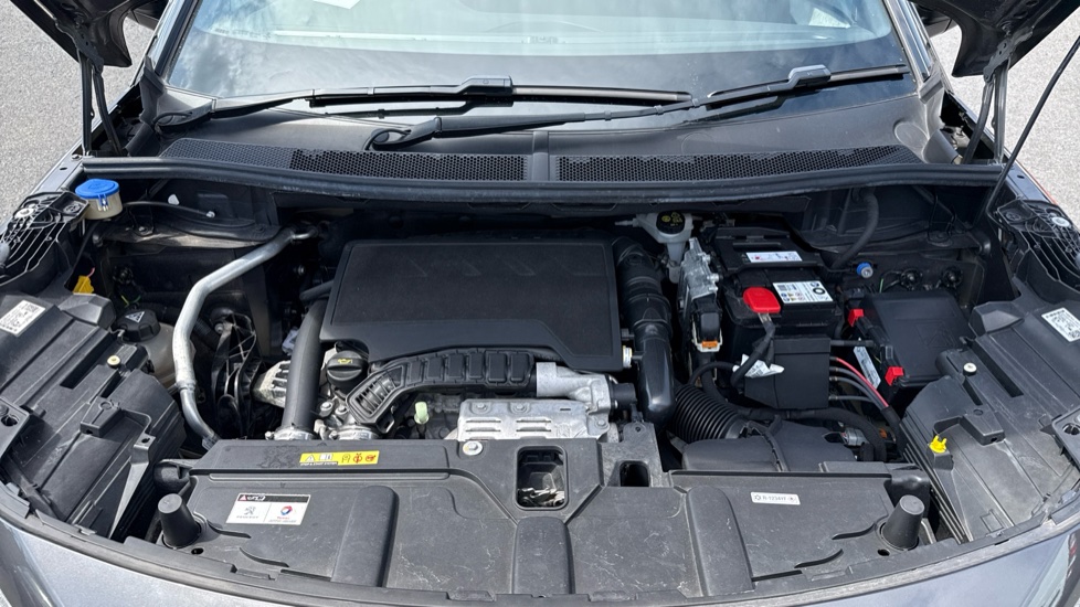 Peugeot 3008 1.2 PureTech GT 5dr EAT8 Petrol Estate - Image 8