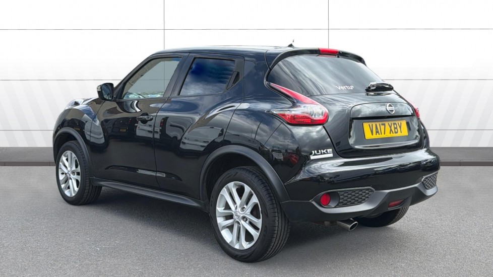 Nissan Juke 1.5 dCi N-Connecta 5dr Diesel Hatchback - Image 2