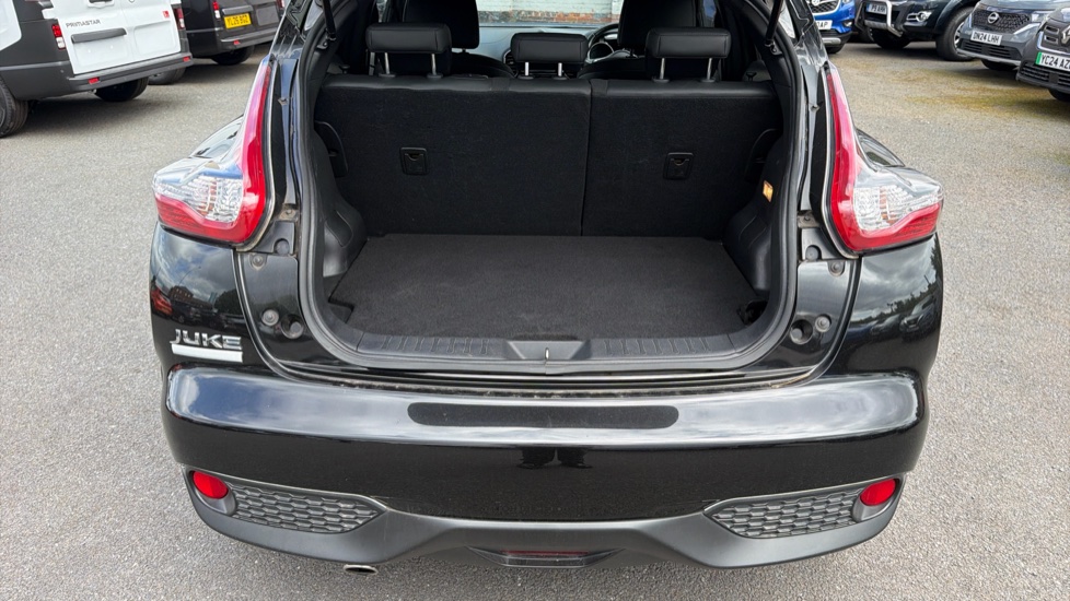 Nissan Juke 1.5 dCi N-Connecta 5dr Diesel Hatchback - Image 4