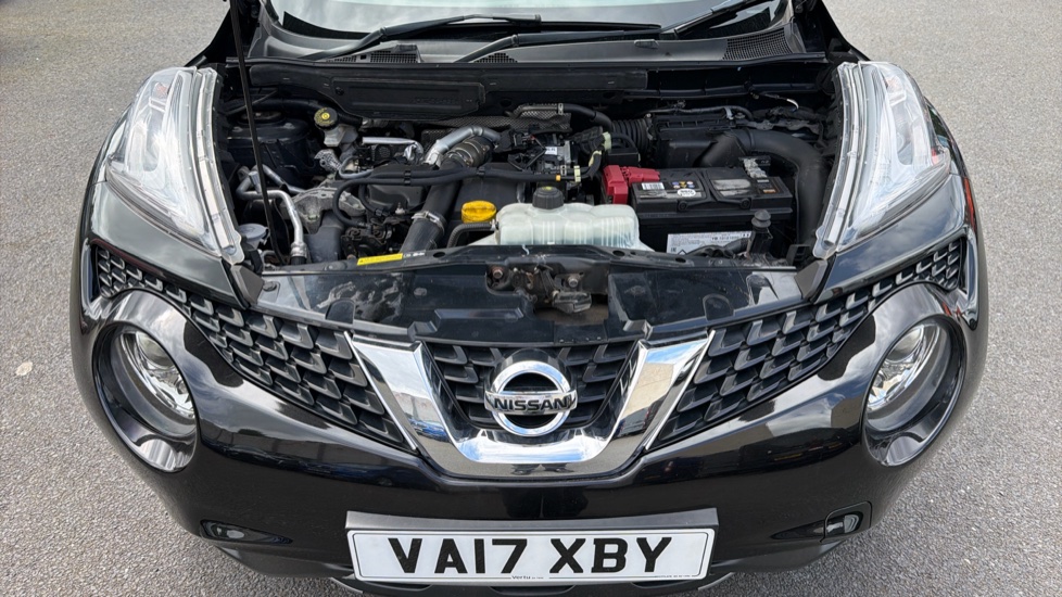 Nissan Juke 1.5 dCi N-Connecta 5dr Diesel Hatchback - Image 8