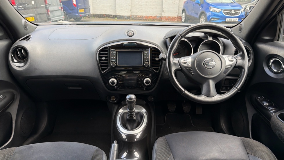 Nissan Juke 1.5 dCi N-Connecta 5dr Diesel Hatchback - Image 10