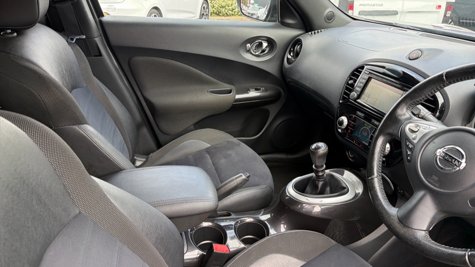 Nissan Juke 1.5 dCi N-Connecta 5dr Diesel Hatchback - Image 14