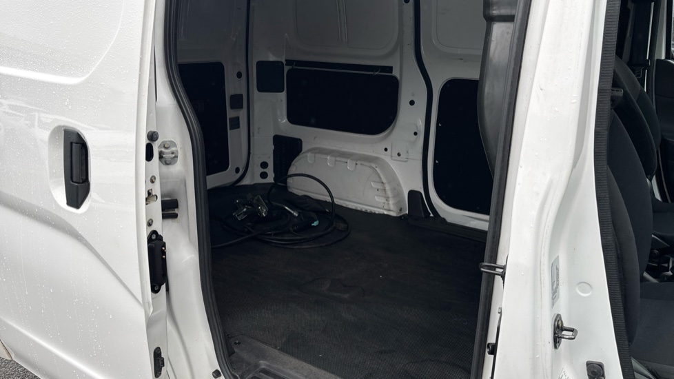 Nissan E-Nv200 Env200 Electric 80kW Acenta Van Auto 40kWh - Image 16