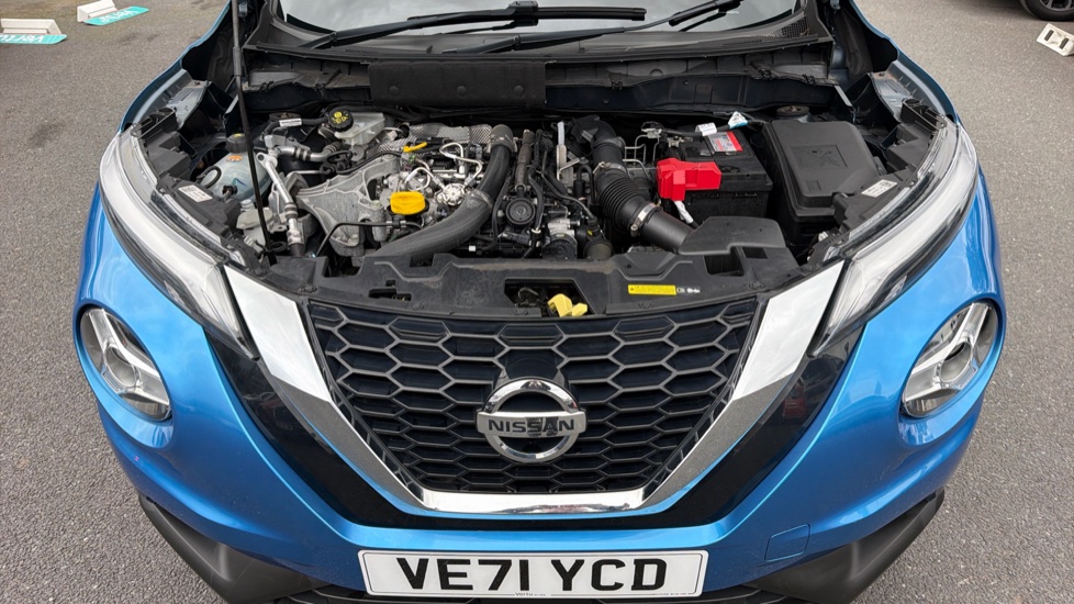 Nissan Juke 1.0 DiG-T 114 N-Connecta 5dr Petrol Hatchback - Image 8