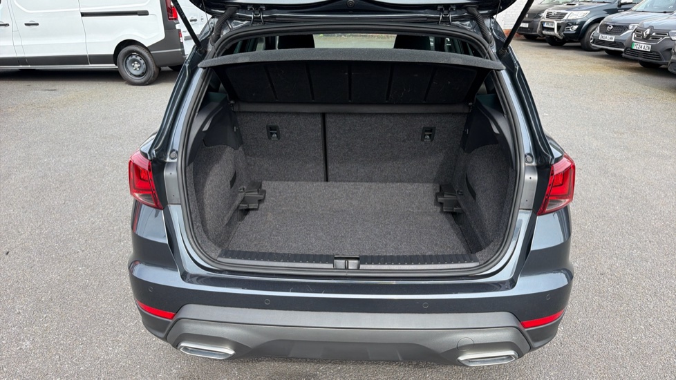 SEAT Arona 1.0 TSI 110 FR 5dr DSG Petrol Hatchback - Image 4
