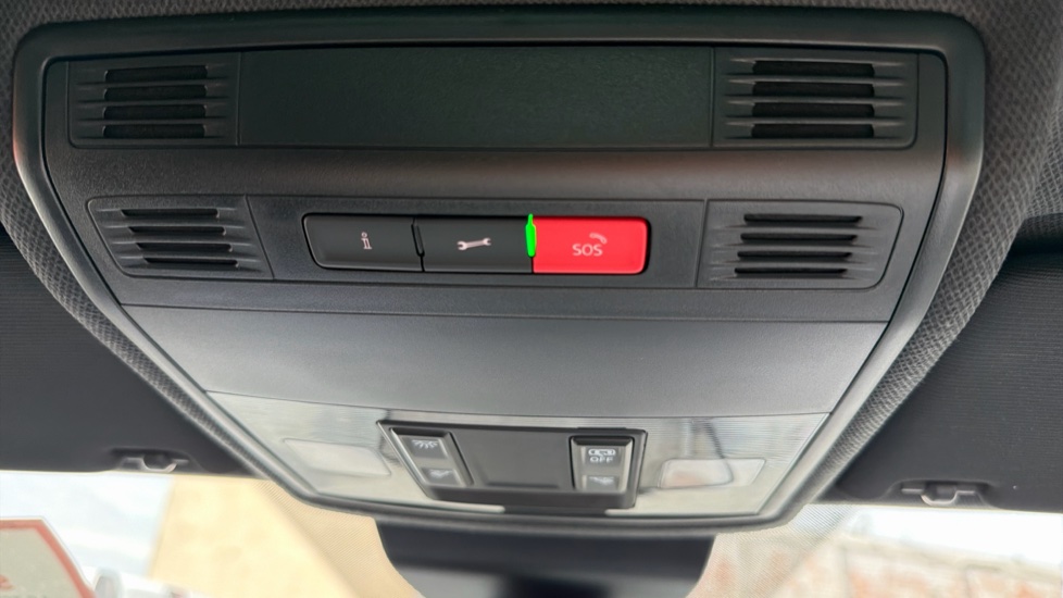 SEAT Arona 1.0 TSI 110 FR 5dr DSG Petrol Hatchback - Image 21