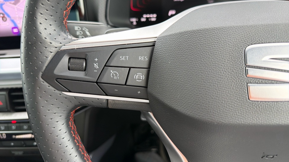 SEAT Arona 1.0 TSI 110 FR 5dr DSG Petrol Hatchback - Image 29