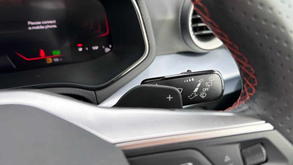SEAT Arona 1.0 TSI 110 FR 5dr DSG Petrol Hatchback - Image 32