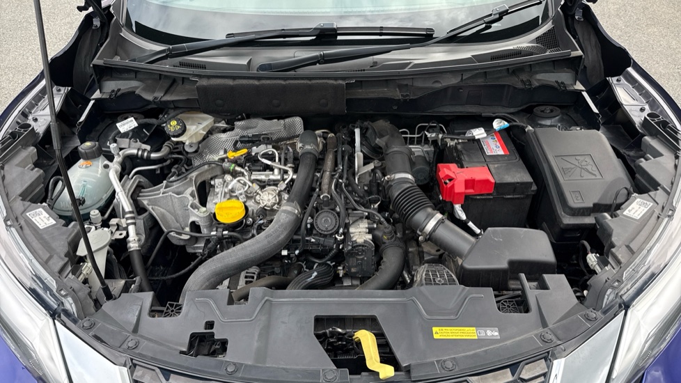 Nissan Juke 1.0 DiG-T 114 N-Connecta 5dr DCT Petrol Hatchback - Image 8