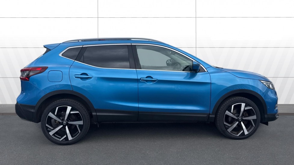 Nissan Qashqai 1.6 dCi Tekna 5dr Diesel Hatchback - Image 5