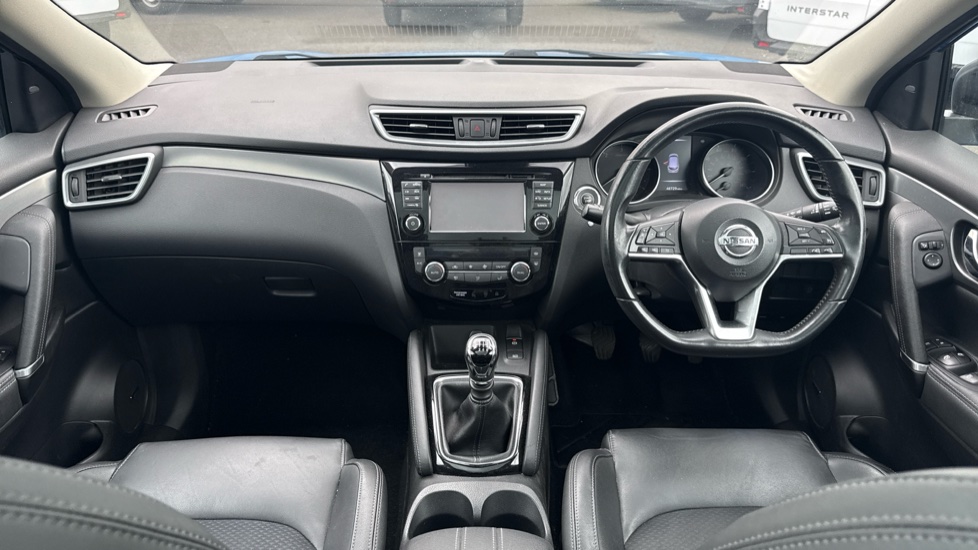 Nissan Qashqai 1.6 dCi Tekna 5dr Diesel Hatchback - Image 10