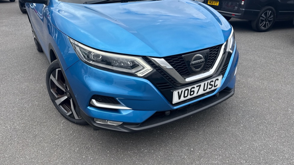 Nissan Qashqai 1.6 dCi Tekna 5dr Diesel Hatchback - Image 34