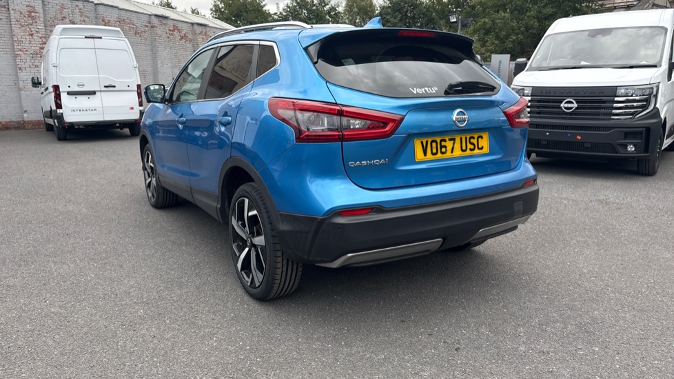 Nissan Qashqai 1.6 dCi Tekna 5dr Diesel Hatchback - Image 37