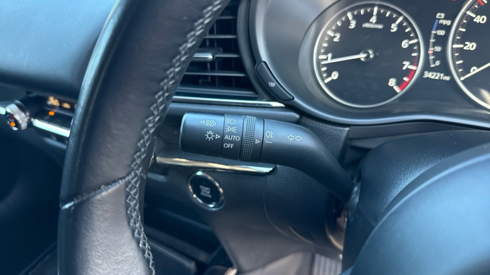 Mazda CX-30 2.0 e-Skyactiv G MHEV Sport Lux 5dr Petrol Hatchback - Image 32