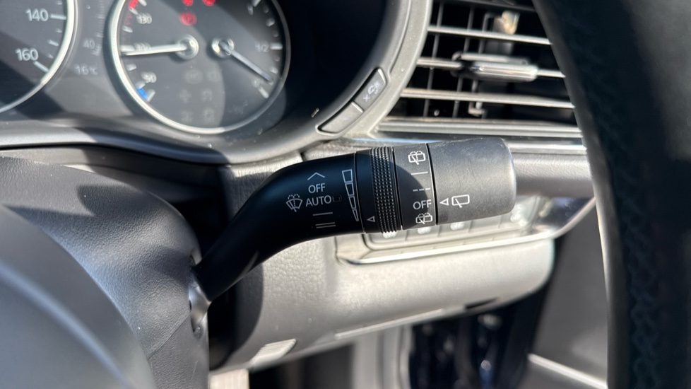 Mazda CX-30 2.0 e-Skyactiv G MHEV Sport Lux 5dr Petrol Hatchback - Image 33