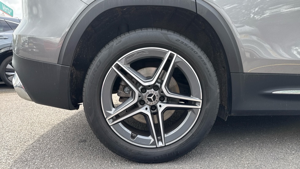 Mercedes-Benz GLB 200 AMG Line 5dr 7G-Tronic Petrol Estate - Image 7