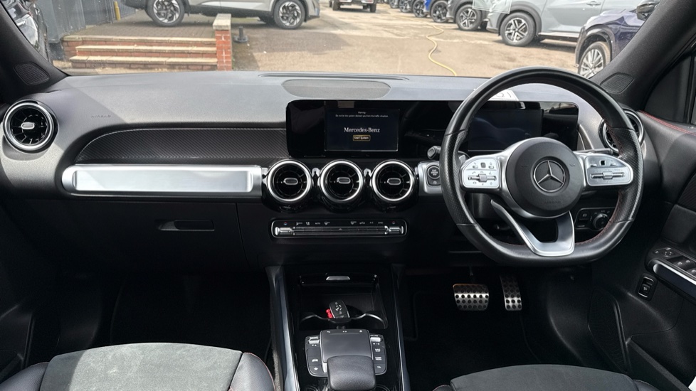 Mercedes-Benz GLB 200 AMG Line 5dr 7G-Tronic Petrol Estate - Image 10