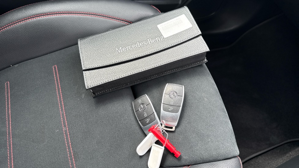 Mercedes-Benz GLB 200 AMG Line 5dr 7G-Tronic Petrol Estate - Image 19