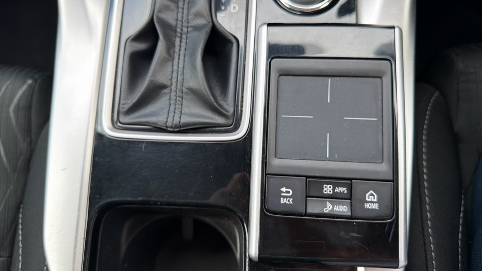 Mitsubishi Eclipse Cross 1.5 3 5dr CVT 4WD Petrol Hatchback - Image 27