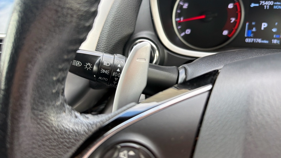 Mitsubishi Eclipse Cross 1.5 3 5dr CVT 4WD Petrol Hatchback - Image 30