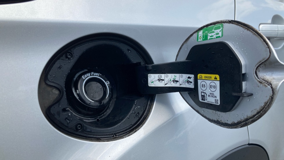 Ford Kuga 1.5 EcoBoost Titanium X Edition 5dr 2WD Petrol Estate - Image 30