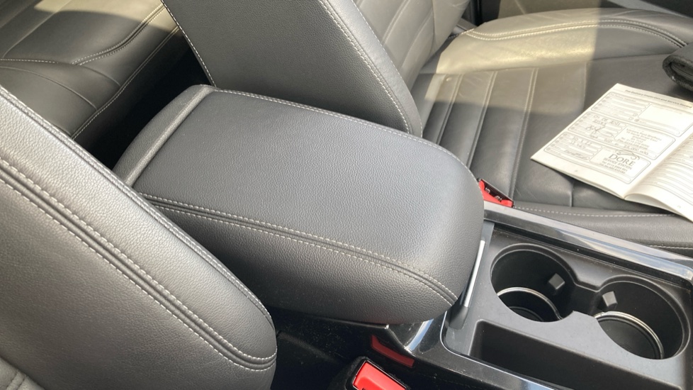 Ford Kuga 1.5 EcoBoost Titanium X Edition 5dr 2WD Petrol Estate - Image 46