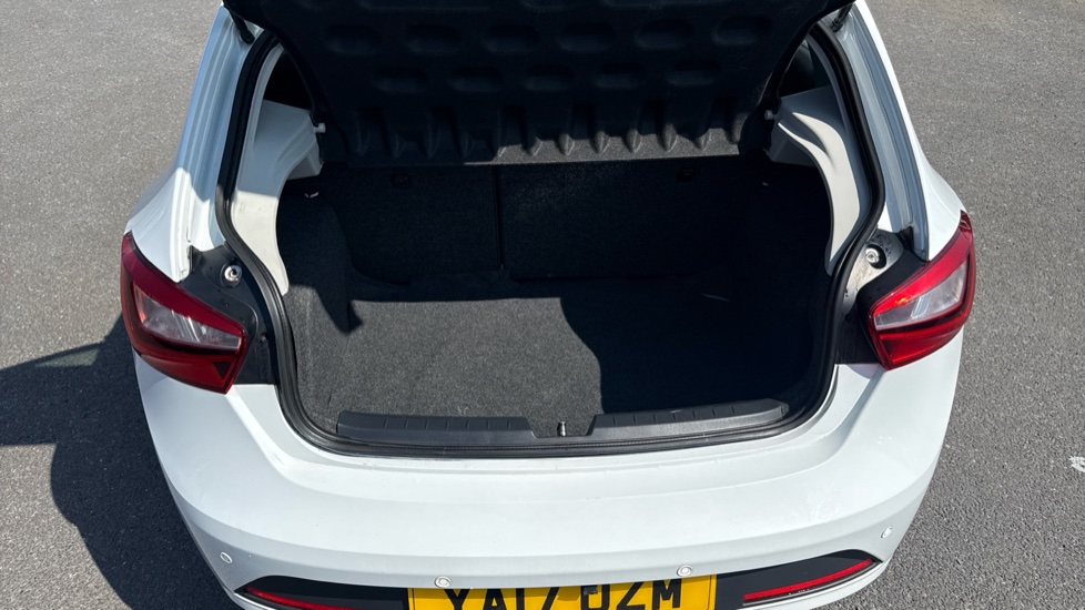 SEAT Ibiza 1.2 TSI 90 FR Technology 5dr Petrol Hatchback - Image 4
