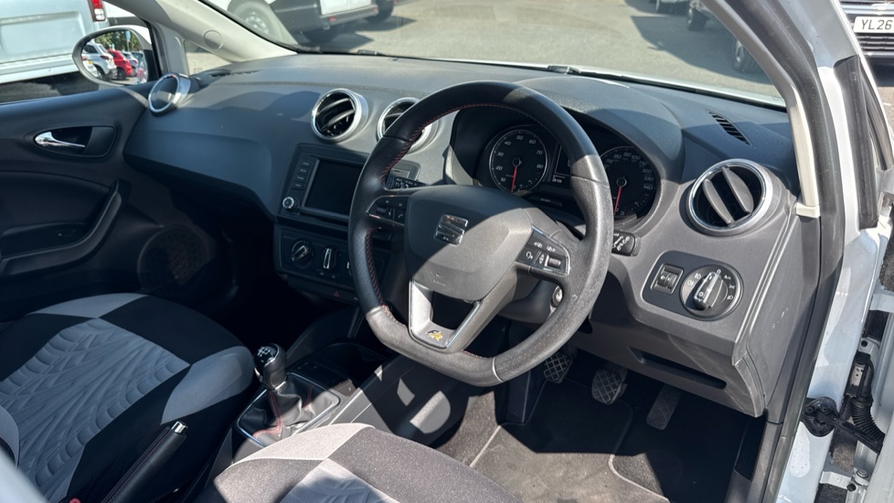 SEAT Ibiza 1.2 TSI 90 FR Technology 5dr Petrol Hatchback - Image 11