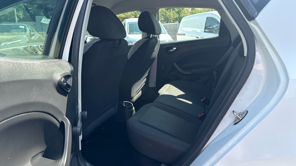 SEAT Ibiza 1.2 TSI 90 FR Technology 5dr Petrol Hatchback - Image 16
