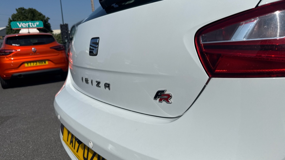 SEAT Ibiza 1.2 TSI 90 FR Technology 5dr Petrol Hatchback - Image 30