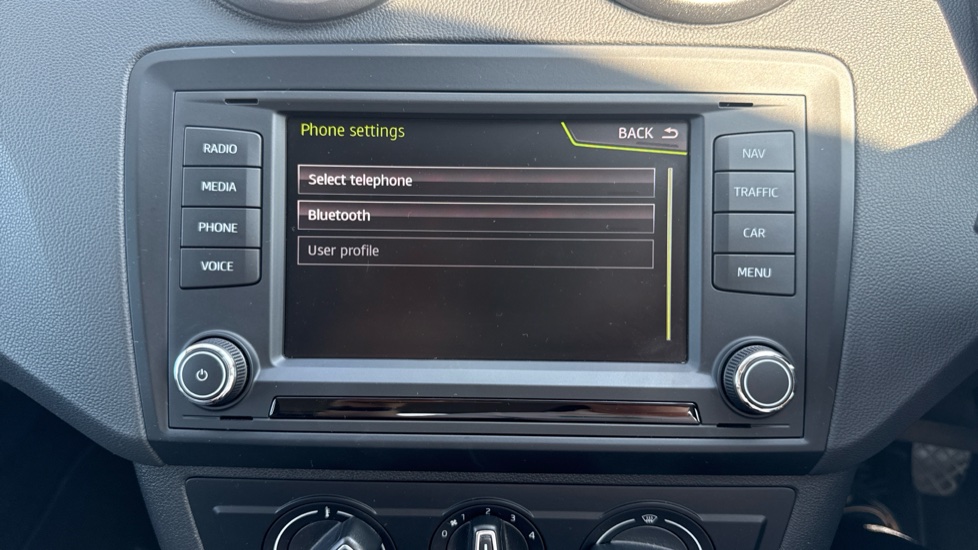SEAT Ibiza 1.2 TSI 90 FR Technology 5dr Petrol Hatchback - Image 38