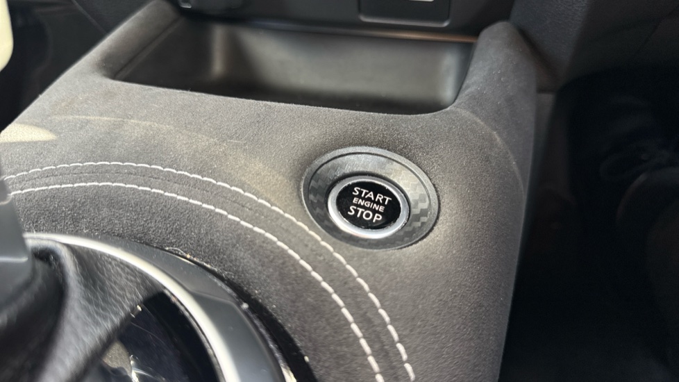 Nissan Juke 1.0 DiG-T 114 Tekna+ 5dr DCT Petrol Hatchback - Image 24