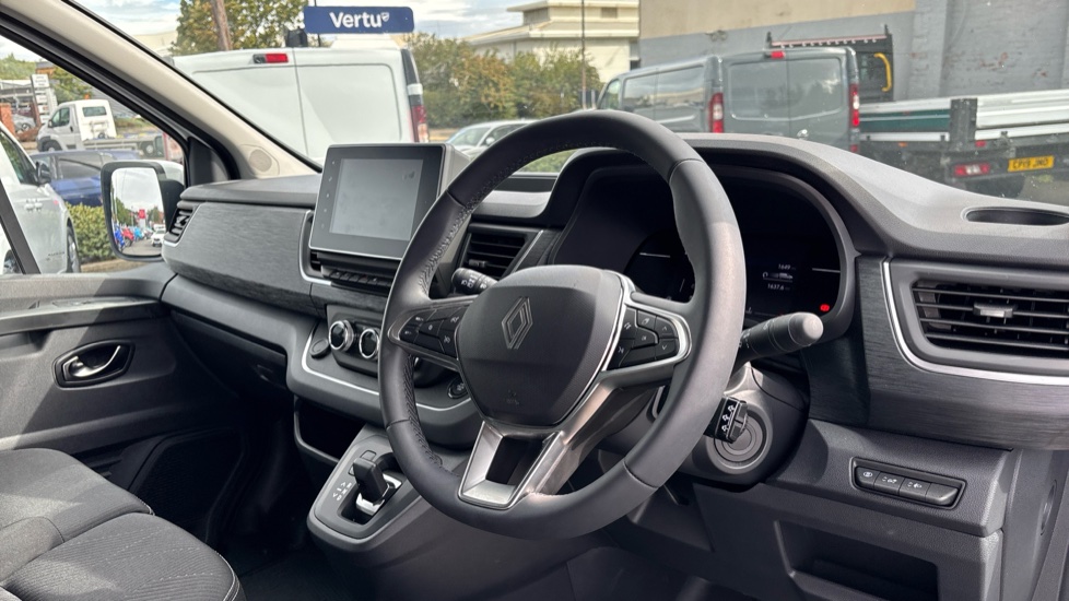 Renault Trafic Lwb Diesel LL30 Blue dCi 170 ExtraSport[Safety] CrewVan EAG9 - Image 11