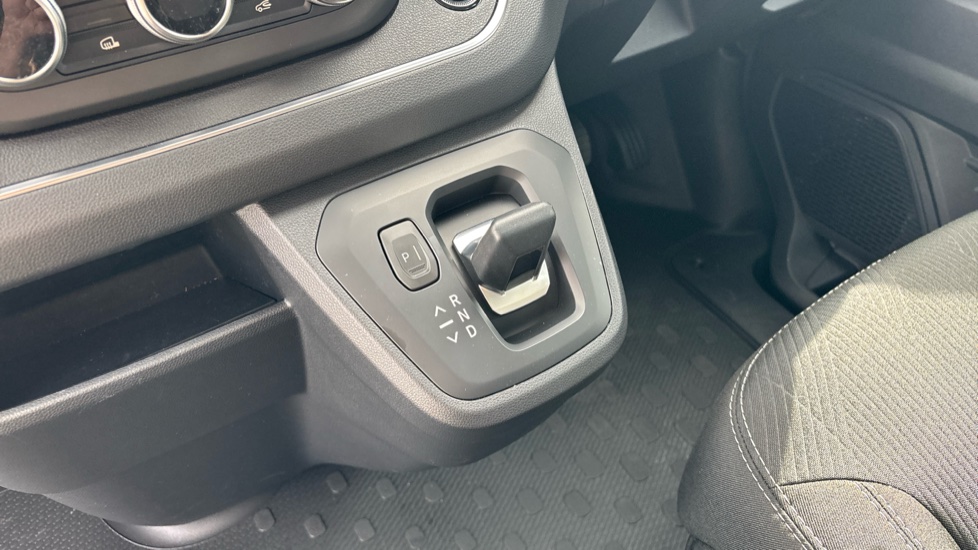 Renault Trafic Lwb Diesel LL30 Blue dCi 170 ExtraSport[Safety] CrewVan EAG9 - Image 13
